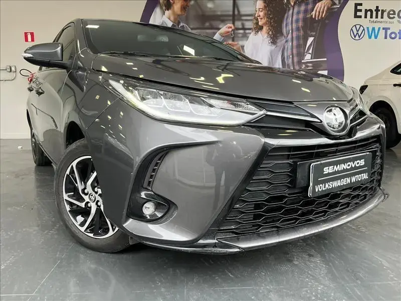 galeria YARIS