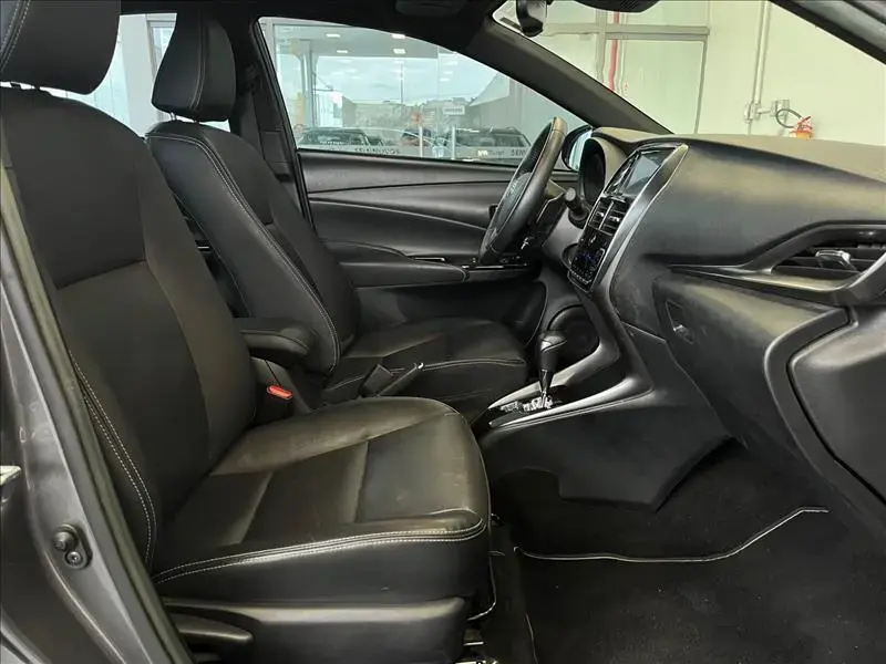 galeria YARIS