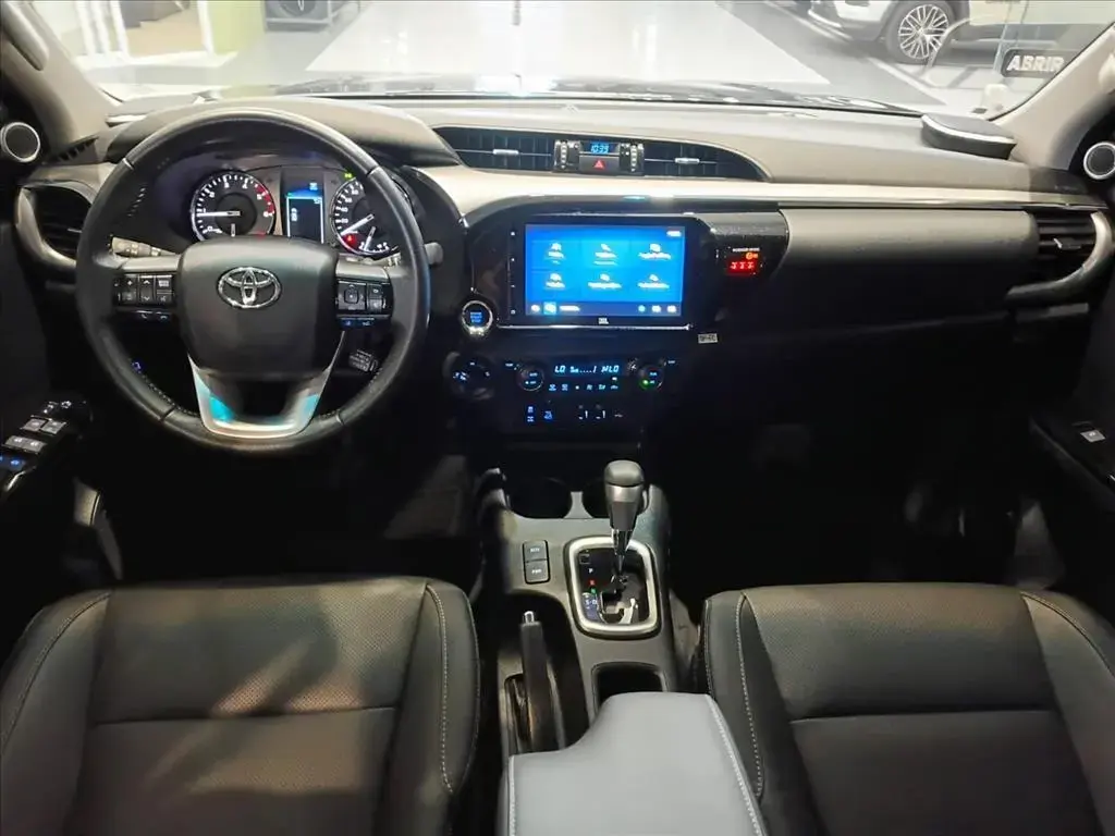 galeria HILUX