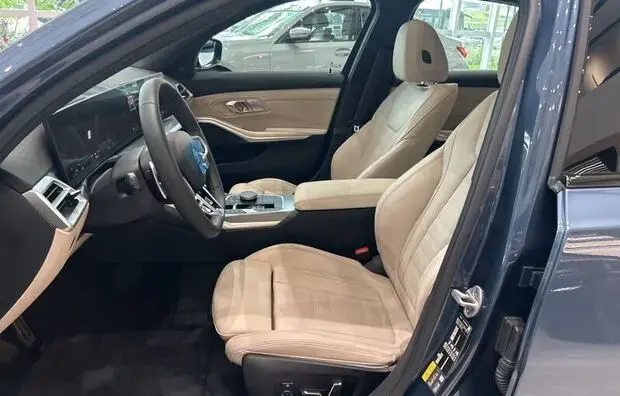 Bmw 330e M Sport 2.0 Turbo (Aut.) (Híb.)