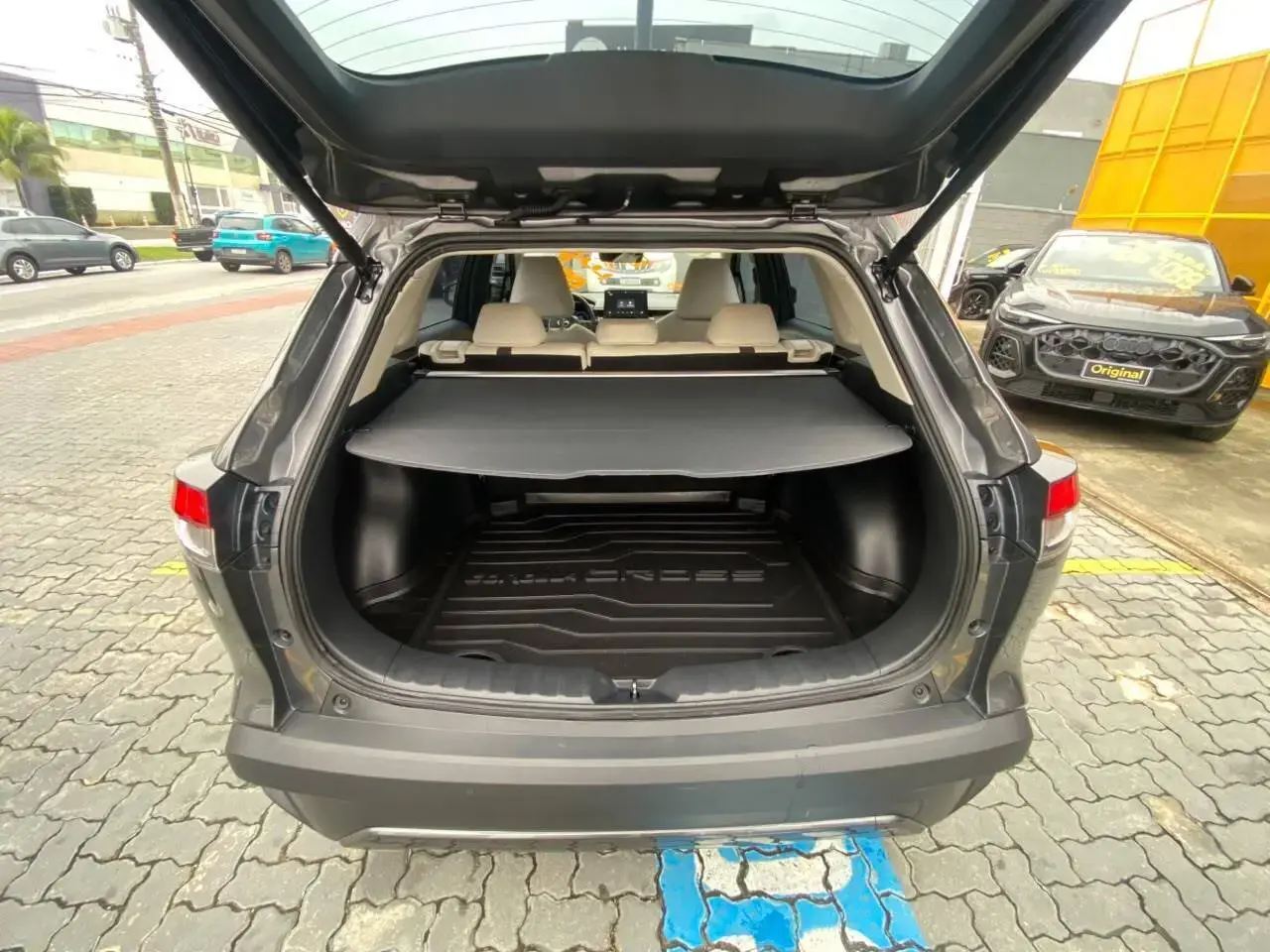 galeria Corolla Cross