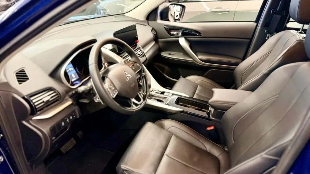 galeria ECLIPSE CROSS