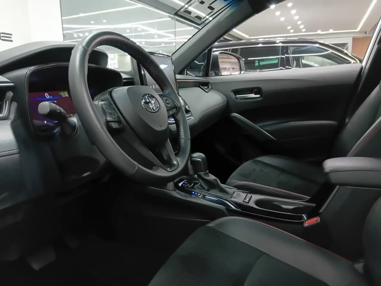 galeria COROLLA CROSS
