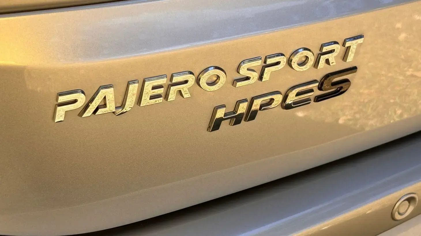 galeria PAJERO SPORT HPE-S 2.4 4X4