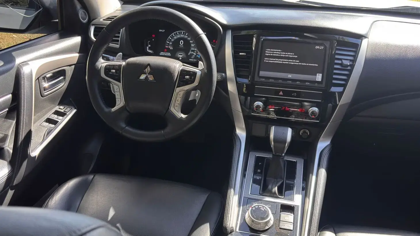galeria PAJERO SPORT HPE-S 2.4 4X4