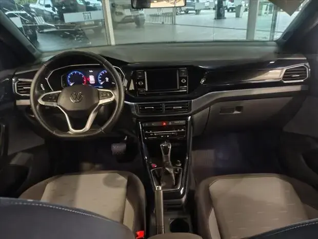 Volkswagen T-CROSS 1.0 200 TSI TOTAL FLEX COMFORTLINE AUTOMÁTICO