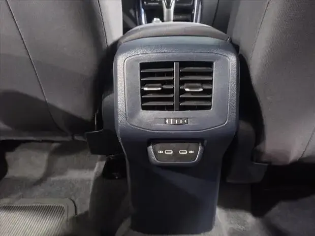 Volkswagen T-CROSS 1.0 200 TSI TOTAL FLEX COMFORTLINE AUTOMÁTICO