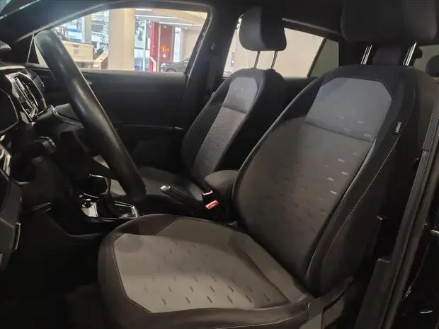 Volkswagen T-CROSS 1.0 200 TSI TOTAL FLEX COMFORTLINE AUTOMÁTICO