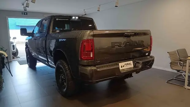 Ram 3500 6.7 I6 TURBO DIESEL LARAMIE CD 4X4 AUTOMÁTICO