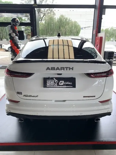Fiat FASTBACK 1.3 TURBO 270 FLEX ABARTH AT6