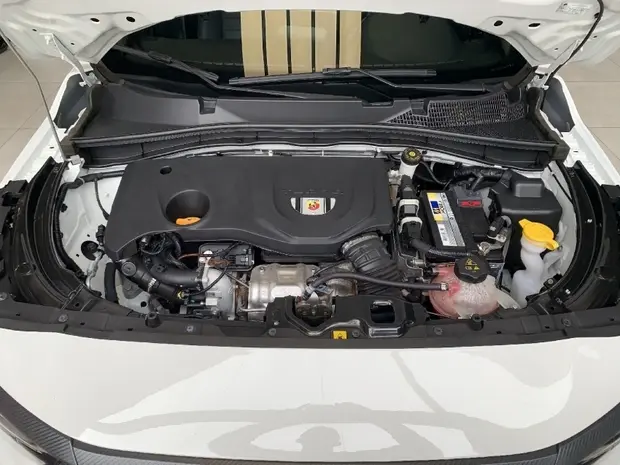 Fiat FASTBACK 1.3 TURBO 270 FLEX ABARTH AT6