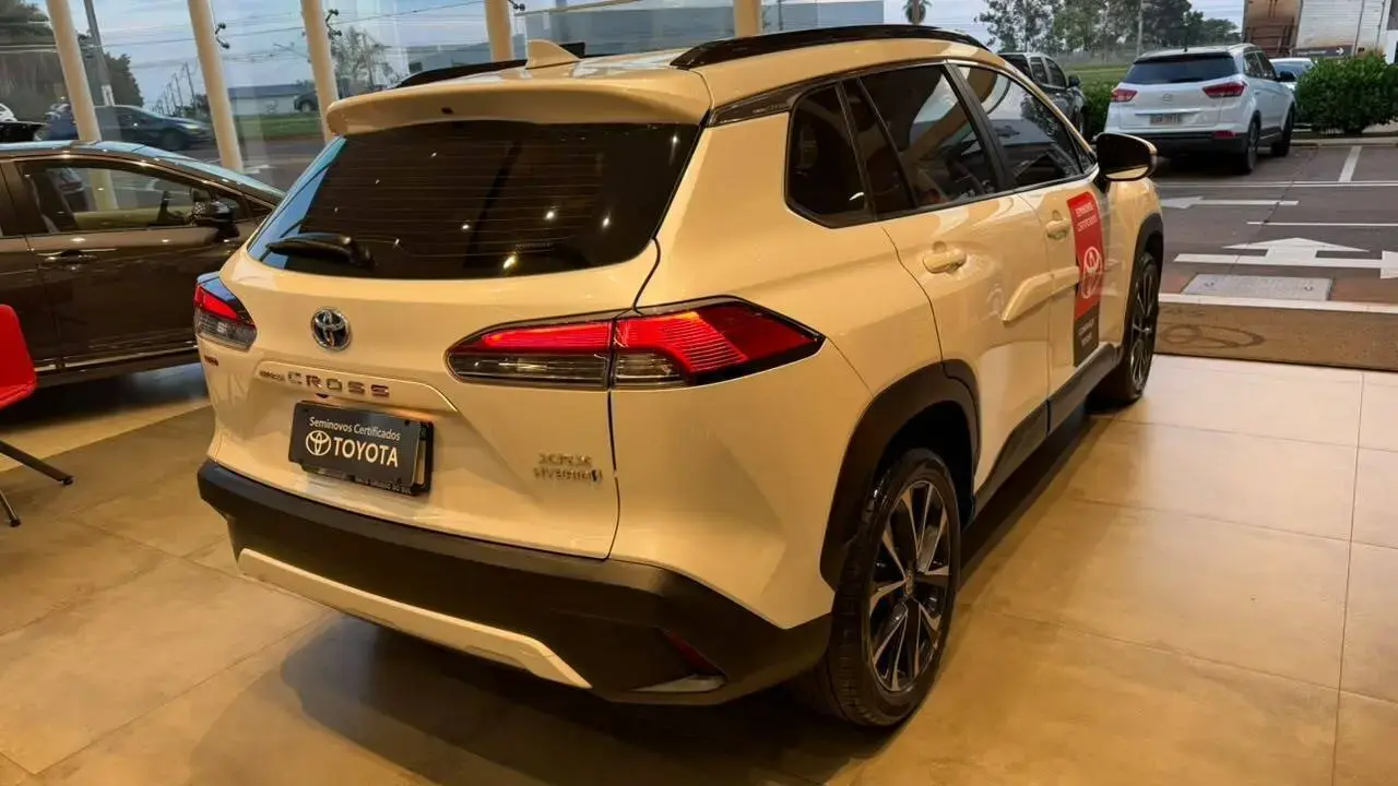 galeria COROLLA CROSS