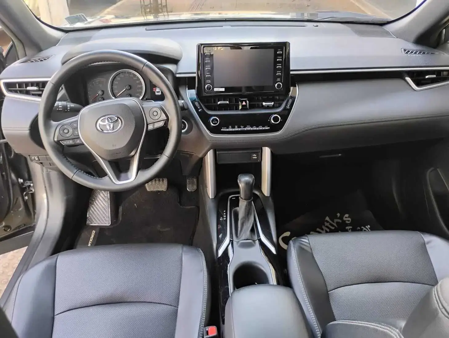 galeria COROLLA CROSS