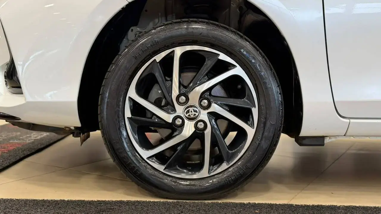 galeria YARIS