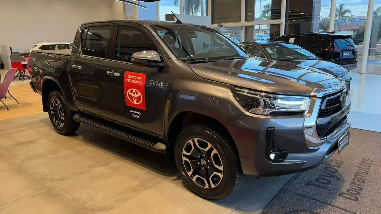 galeria HILUX