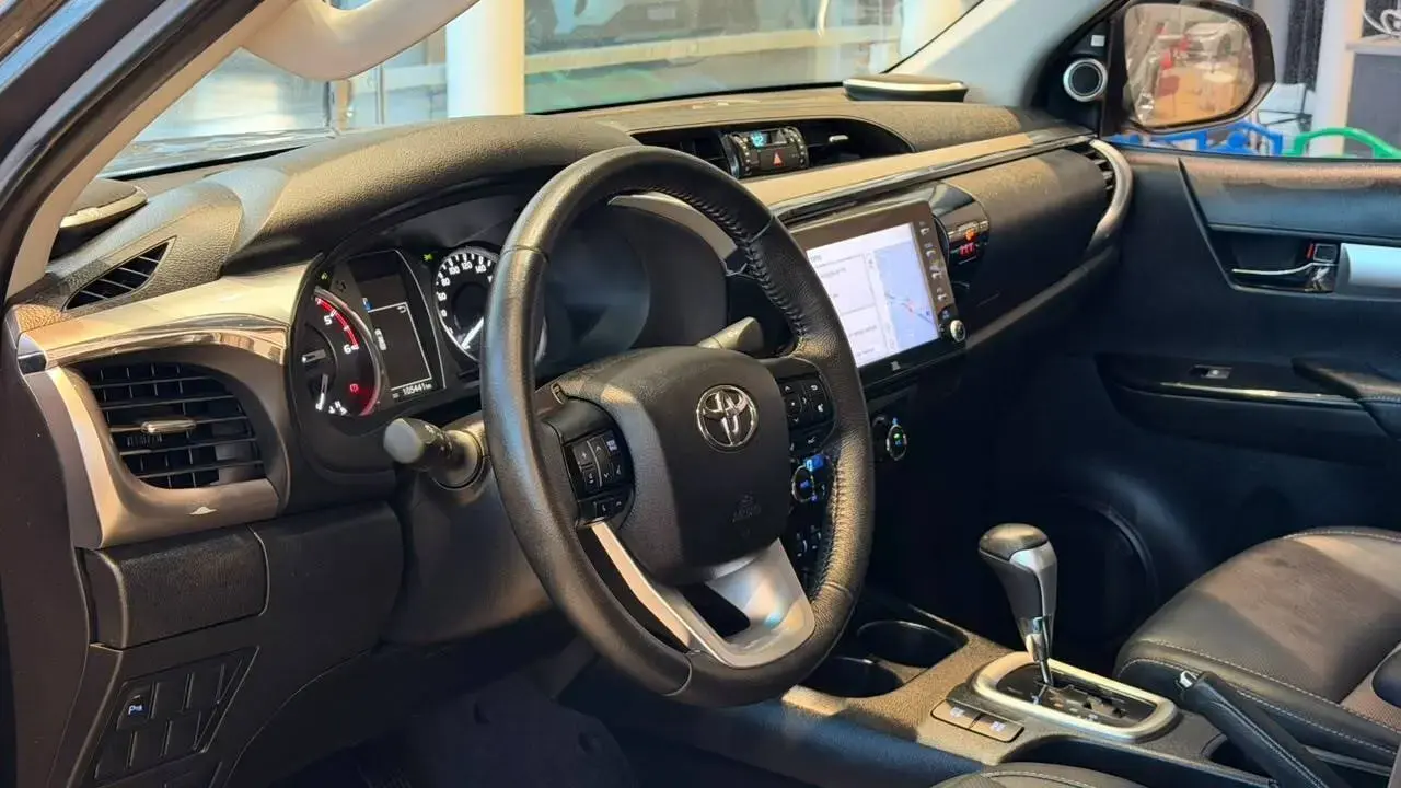 galeria HILUX