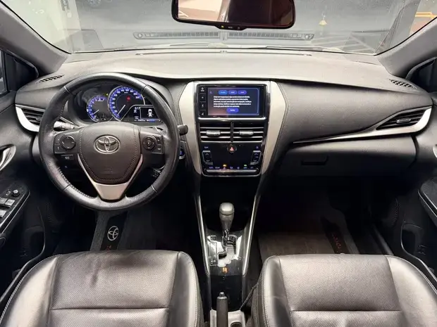 Toyota YARIS 1.3 16V FLEX XL MULTIDRIVE