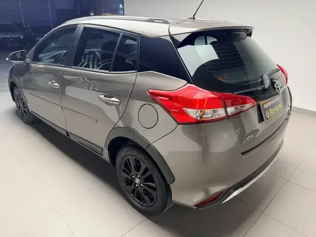 Toyota YARIS 1.3 16V FLEX XL MULTIDRIVE