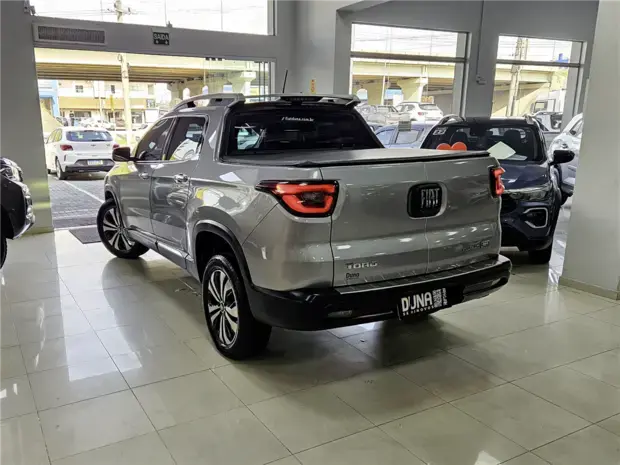 Fiat TORO 2.0 16V TURBO DIESEL VOLCANO 4WD AT9