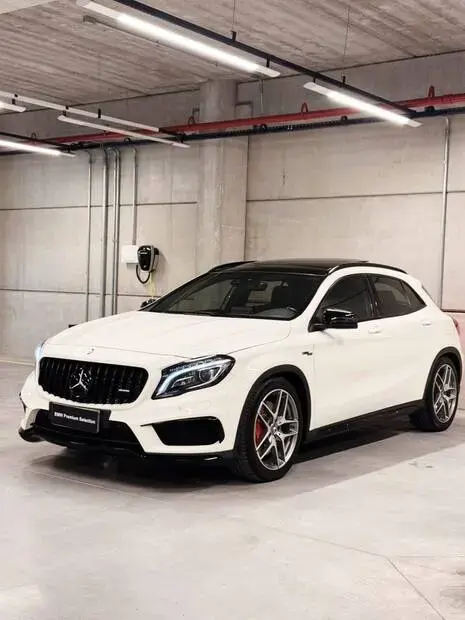 Mercedes Benz GLA 45 AMG GLA 45 AMG 4Matic DCT