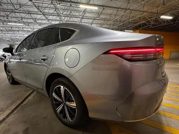 Byd KING 1.5 DM-I PHEV GS AUTOMÁTICO