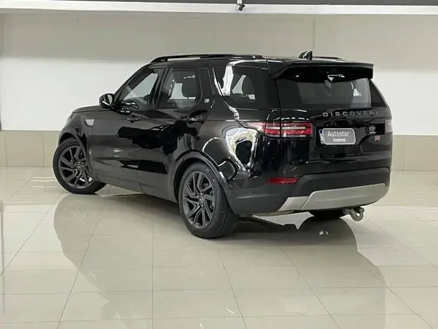 Land Rover Discovery 3.0 TD6 HSE 4WD