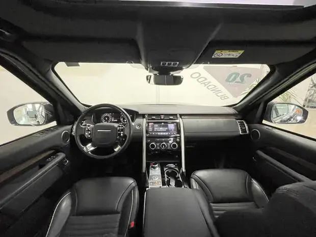 Land Rover Discovery 3.0 TD6 HSE 4WD