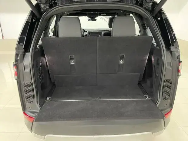 Land Rover Discovery 3.0 TD6 HSE 4WD