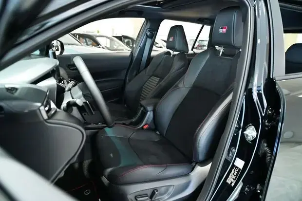 Toyota Corolla Cross GR-Sport 2.0