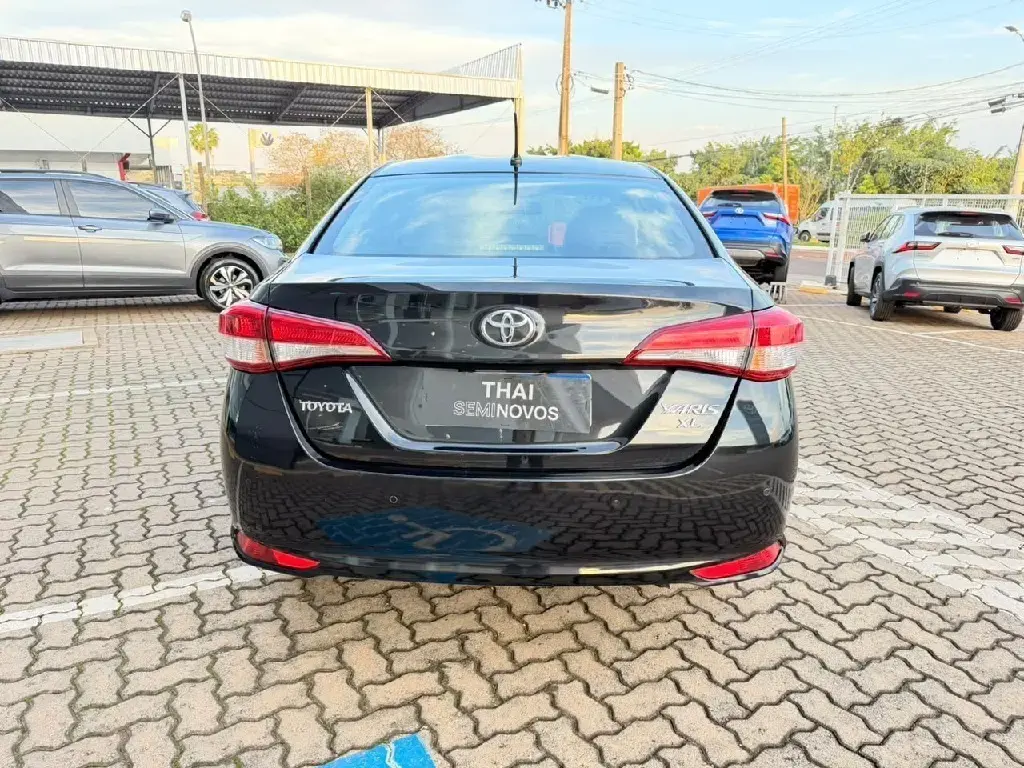 galeria YARIS