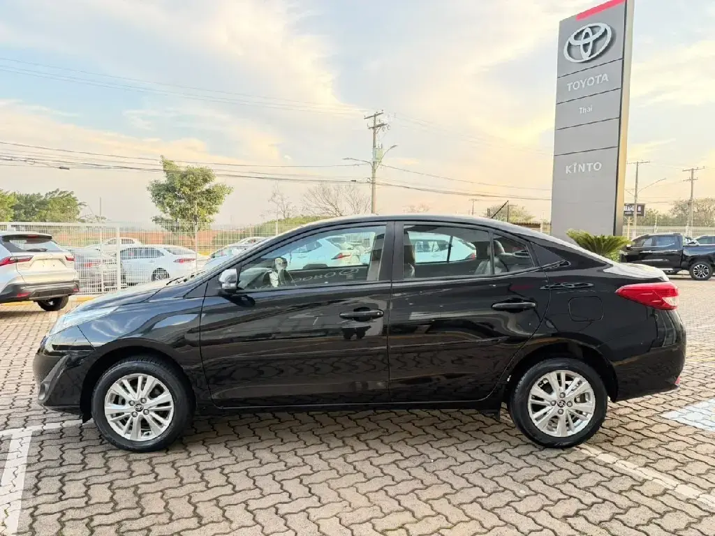 galeria YARIS