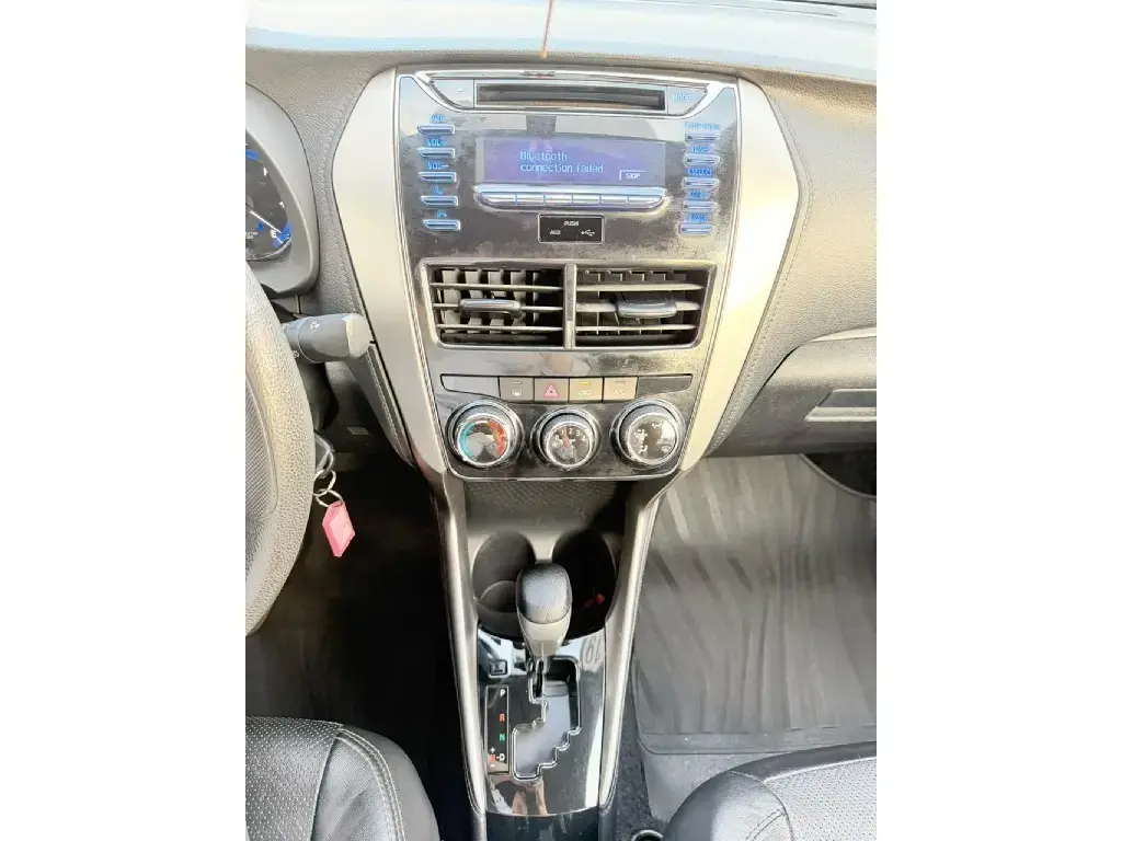 galeria YARIS