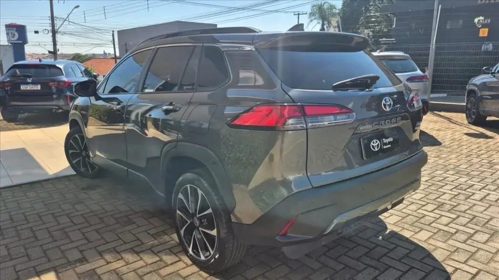 galeria COROLLA CROSS