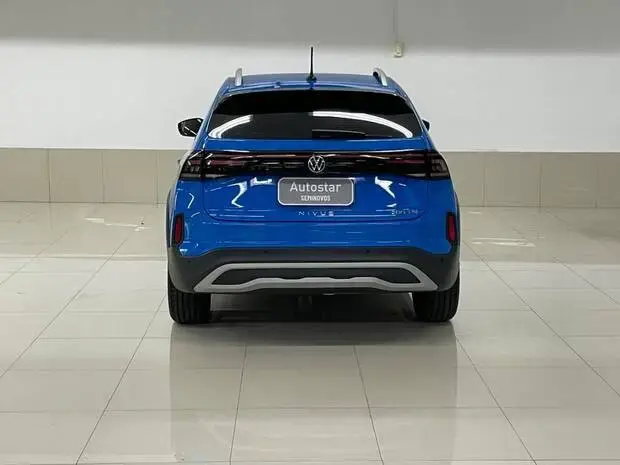 Volkswagen Nivus Highline 200 TSI