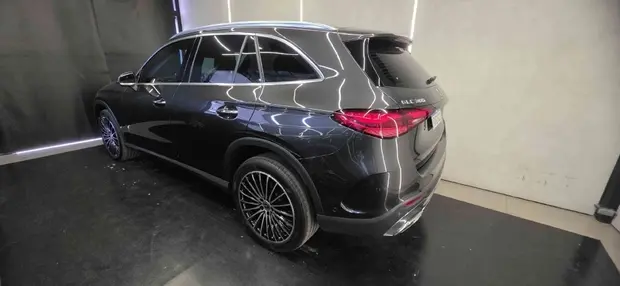 Mercedes Benz GLC 300 2.0 MHEV AMG LINE 4MATIC 9G-TRONIC