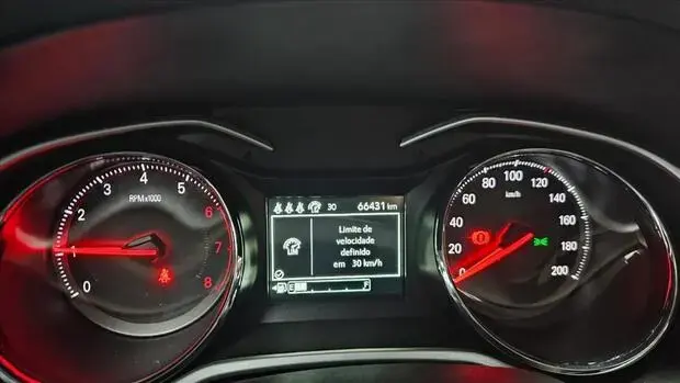 Chevrolet ONIX PLUS 1.0 TURBO FLEX LTZ MANUAL