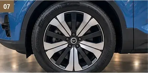 Volvo XC40 P6 RECHARGE ELECTRIC PLUS