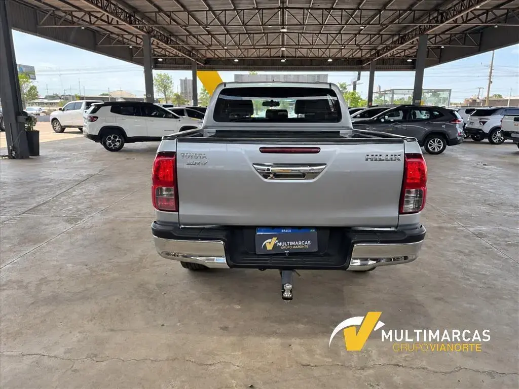 galeria HILUX