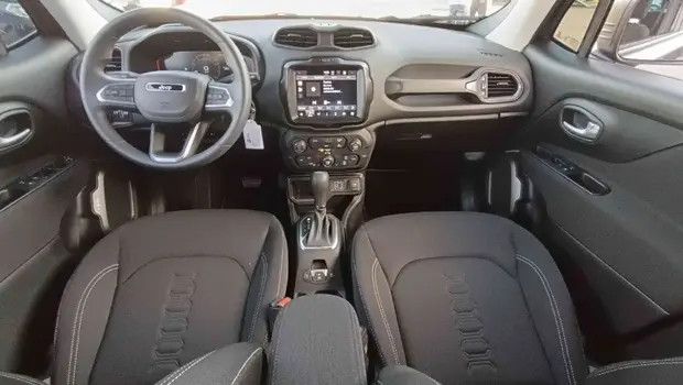 Jeep RENEGADE 1.3 T270 TURBO FLEX SPORT ALTITUDE AT6