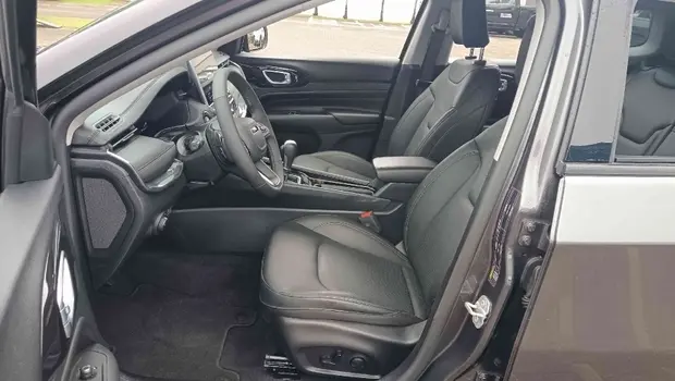 Jeep COMPASS 1.3 T270 TURBO FLEX LIMITED AT6