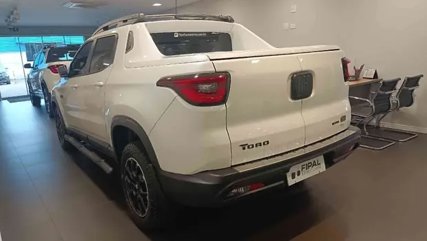 Fiat TORO 2.0 16V TURBO DIESEL ULTRA 4WD AT9