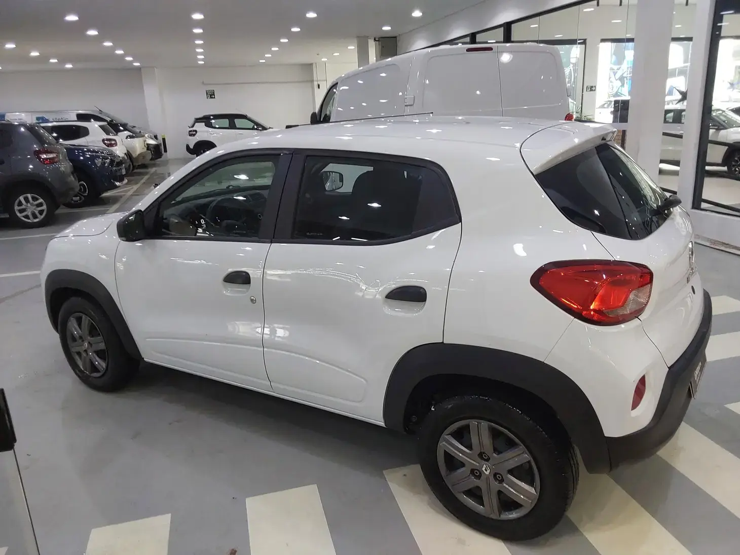 Renault Kwid Zen 1.0 12V Sce Flex 2240 A 98ab273 B3cb 4305 88a1 A8cbb 70d0c 97 - foto 2