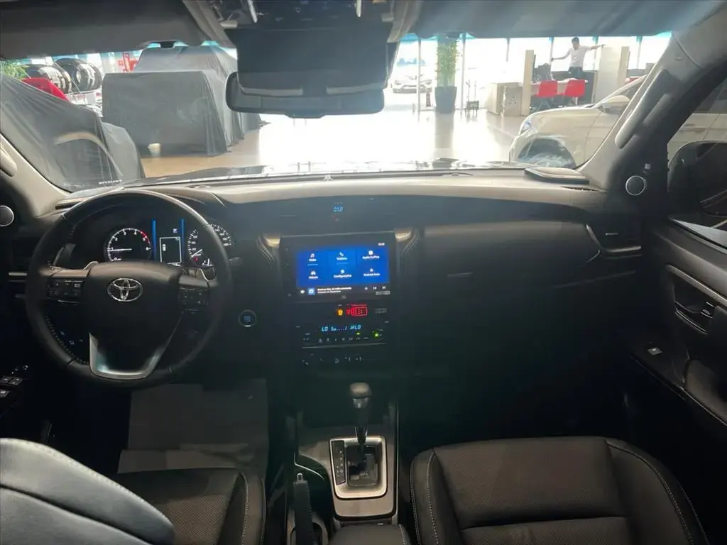 galeria HILUX SW4