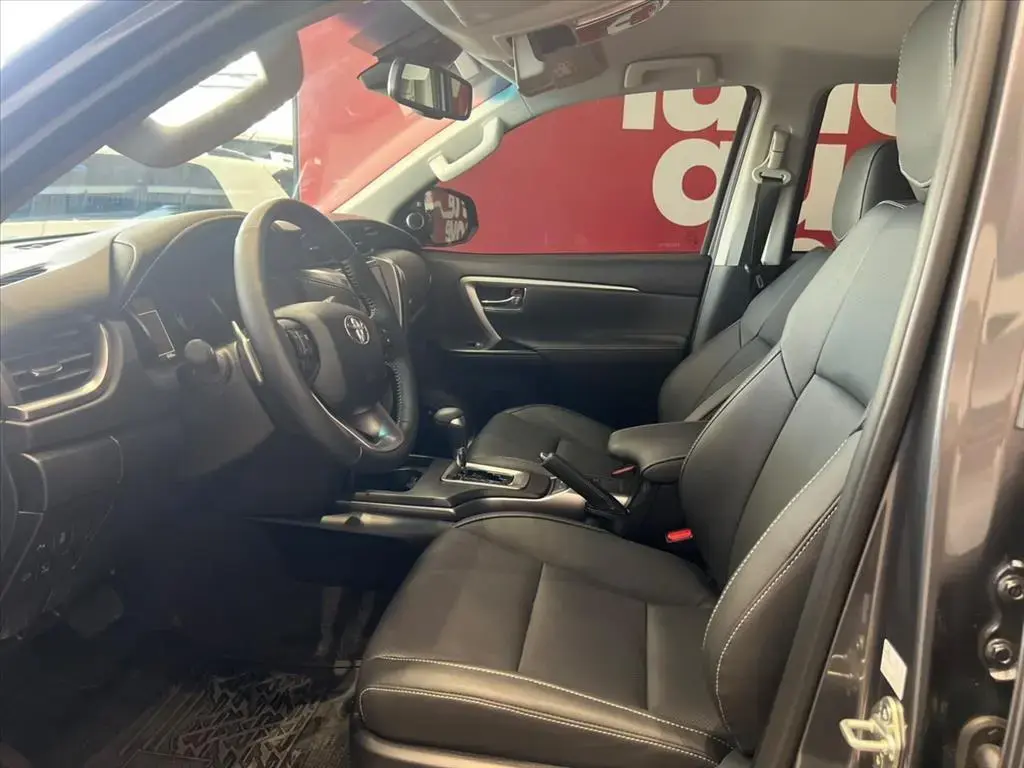 galeria HILUX SW4