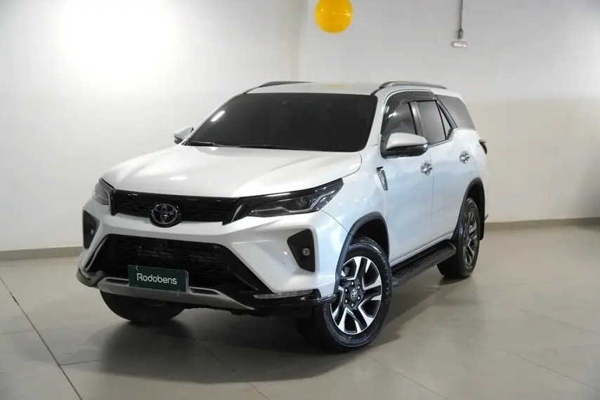 galeria HILUX SW4