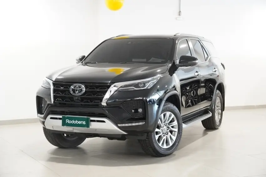 galeria HILUX SW4