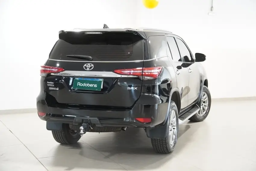 galeria HILUX SW4