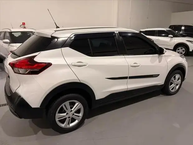 Nissan KICKS 1.6 16V FLEXSTART ACTIVE XTRONIC