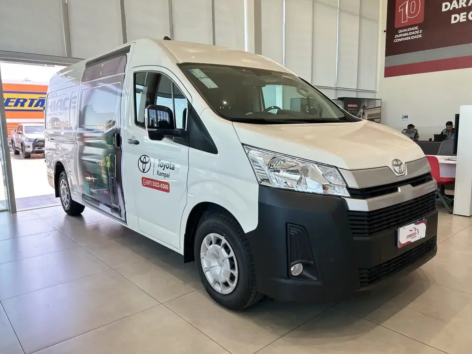 Hiace 2.8 D-4D Turbo Diesel Furgão Dx Automático 2