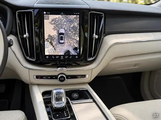 Volvo XC60 2.0 T8 RECHARGE ULTRA AWD GEARTRONIC